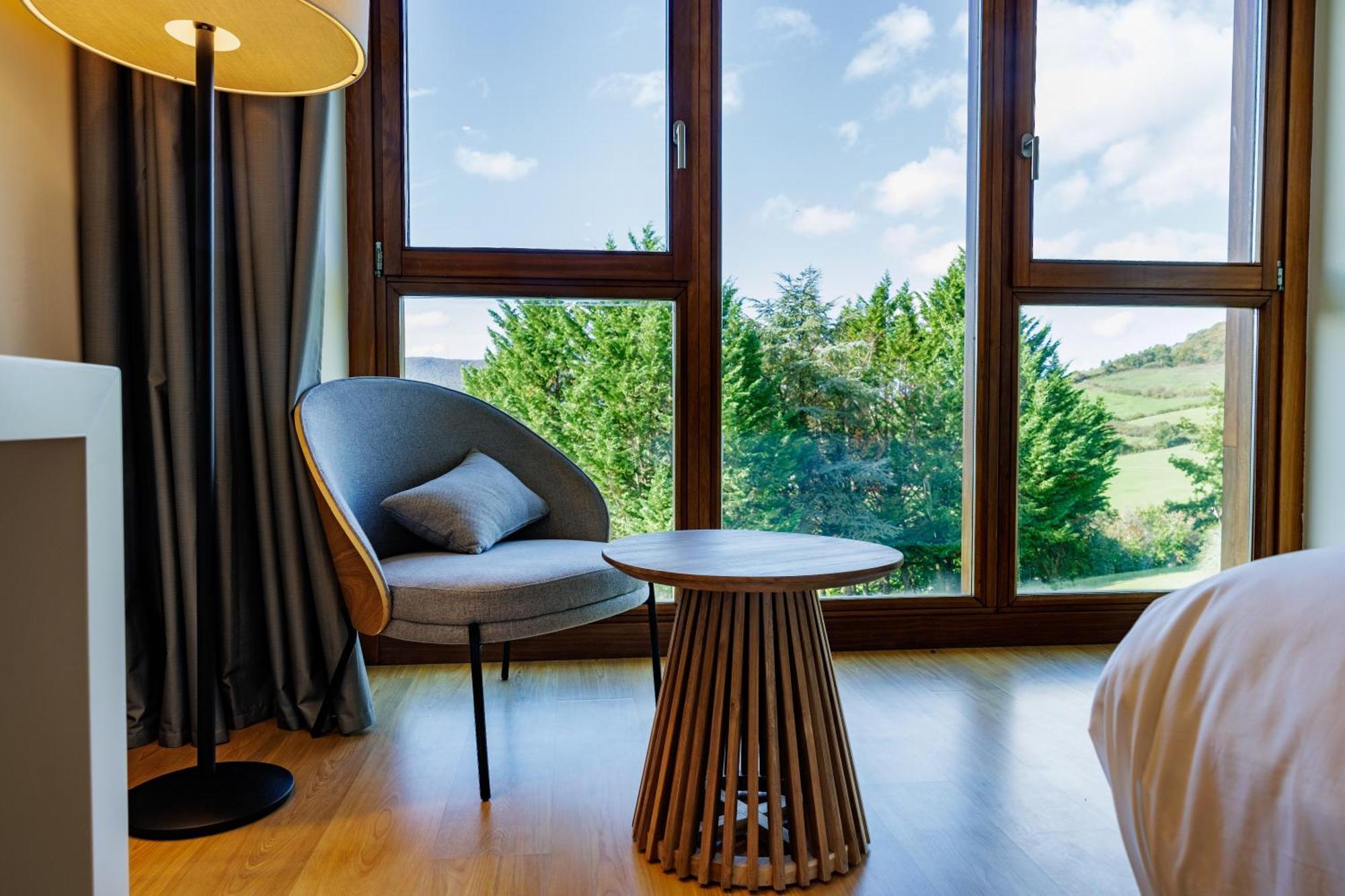 Hotel & Spa El Mirador De Ulzama Уррисола-Галайн Экстерьер фото