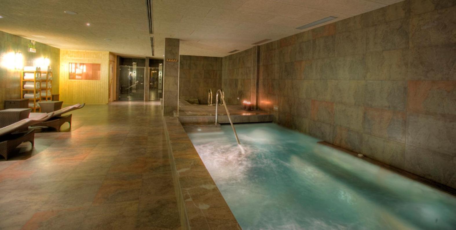 Hotel & Spa El Mirador De Ulzama Уррисола-Галайн Экстерьер фото